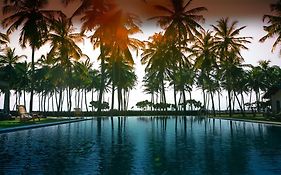 Twin Waters Resort